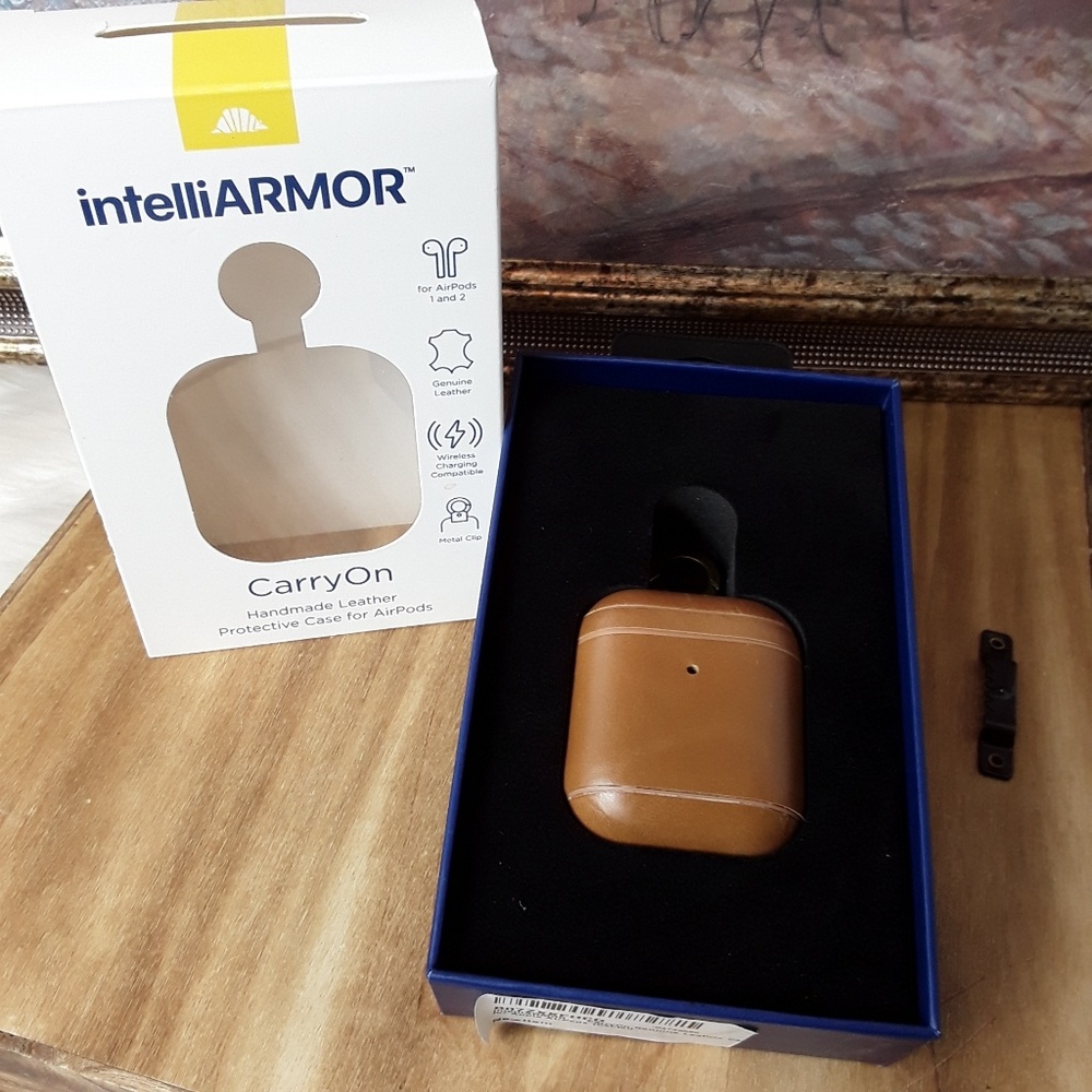 SOLD NEW Apple Airpods  Leather Case - Picture 5 of 8